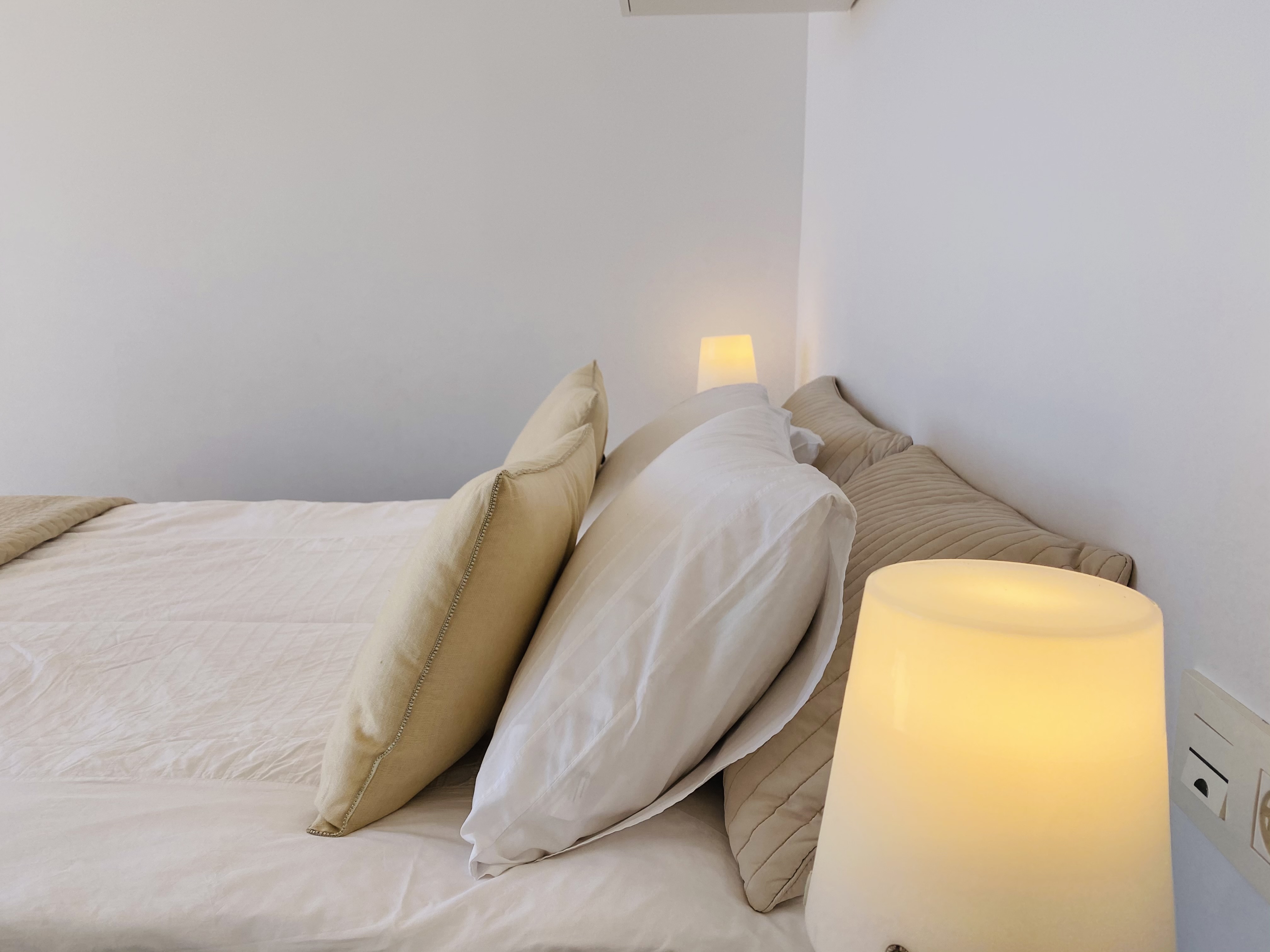 ESPECTACULAR �TICO CON JACUZZI